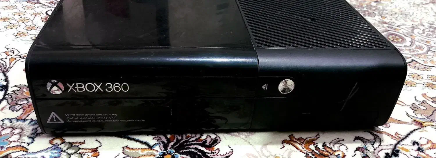 ایکس باکس سوپر اسلیم سالم مطمعن زیاد استفاده نشده|کنسول، بازی ویدئویی و آنلاین|قزوین, |دیوار