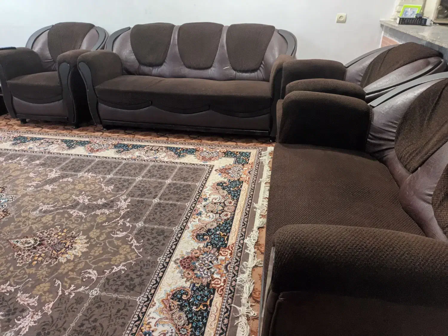 فروش فوری فرش و مبلمان|مبلمان خانگی و میز عسلی|ایذه, |دیوار