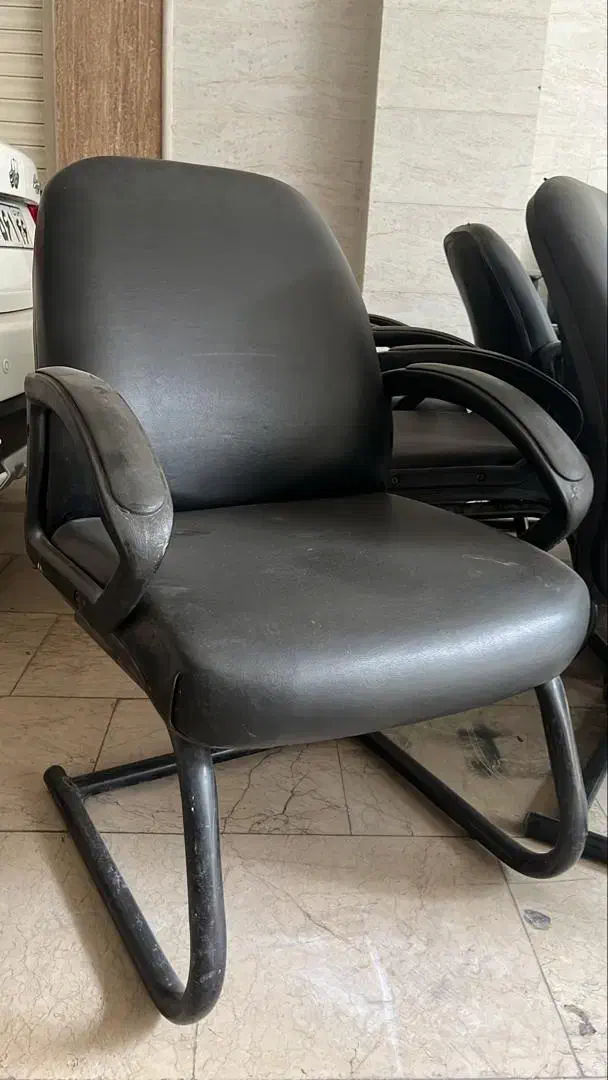 صندلی اداری نیلپر|دفتر کار|رشت, گلباغ نماز|دیوار