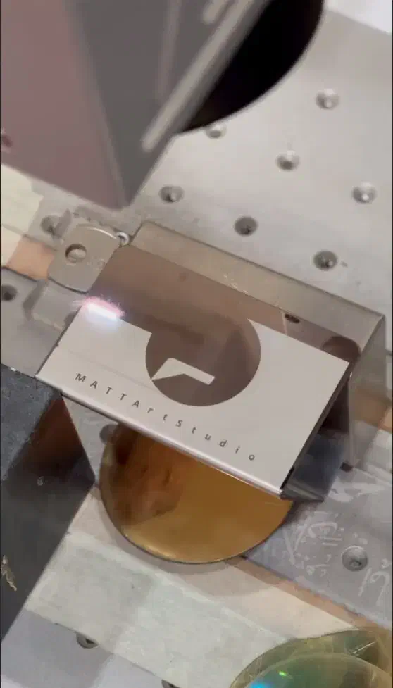 برش و حکاکی لیزر با ۳ دستگاه|خدمات پیشه و مهارت|مشهد, پارک کوهستان|دیوار