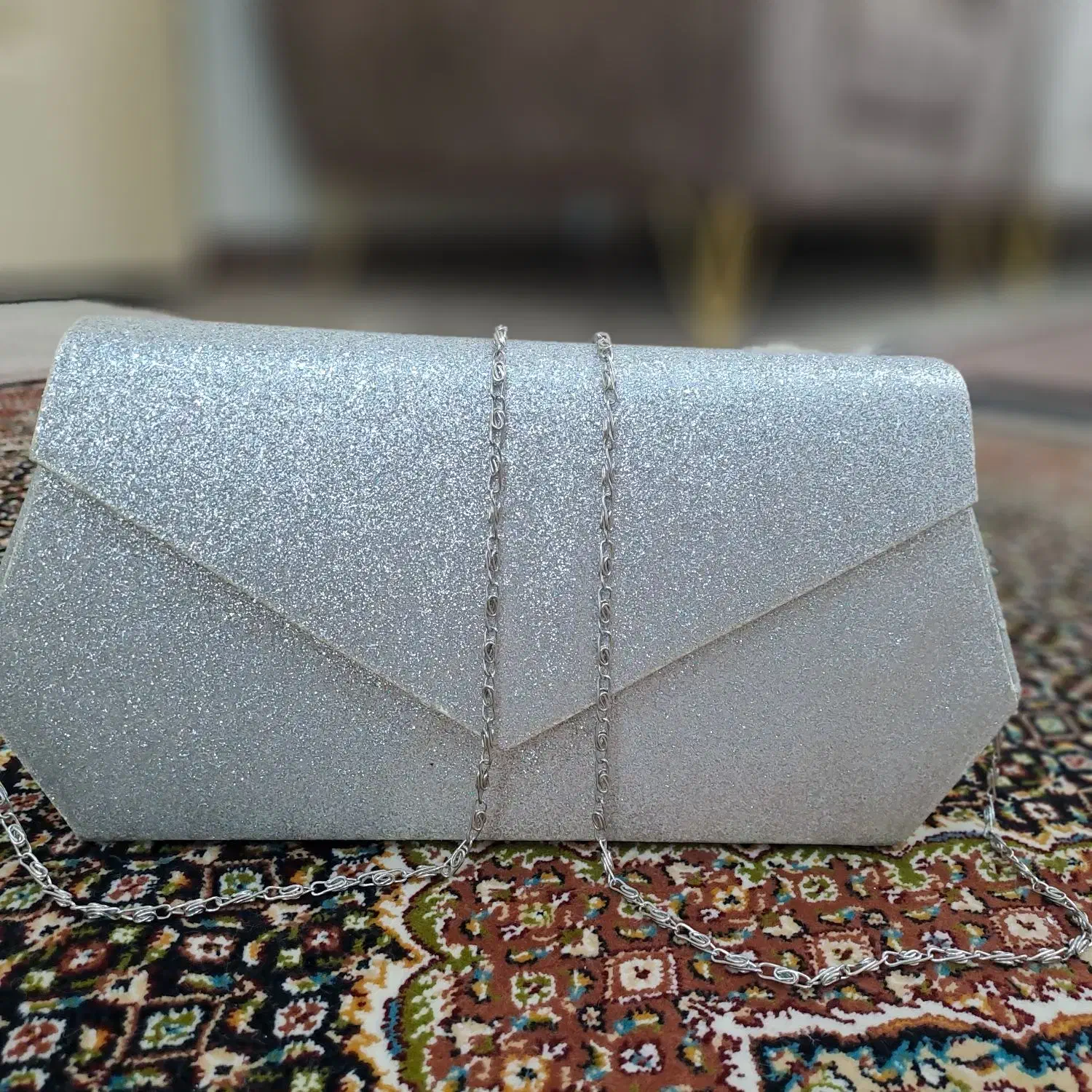 کیف و کفش ست|کیف، کفش، کمربند|رباط‌کریم, رباط‌کریم|دیوار