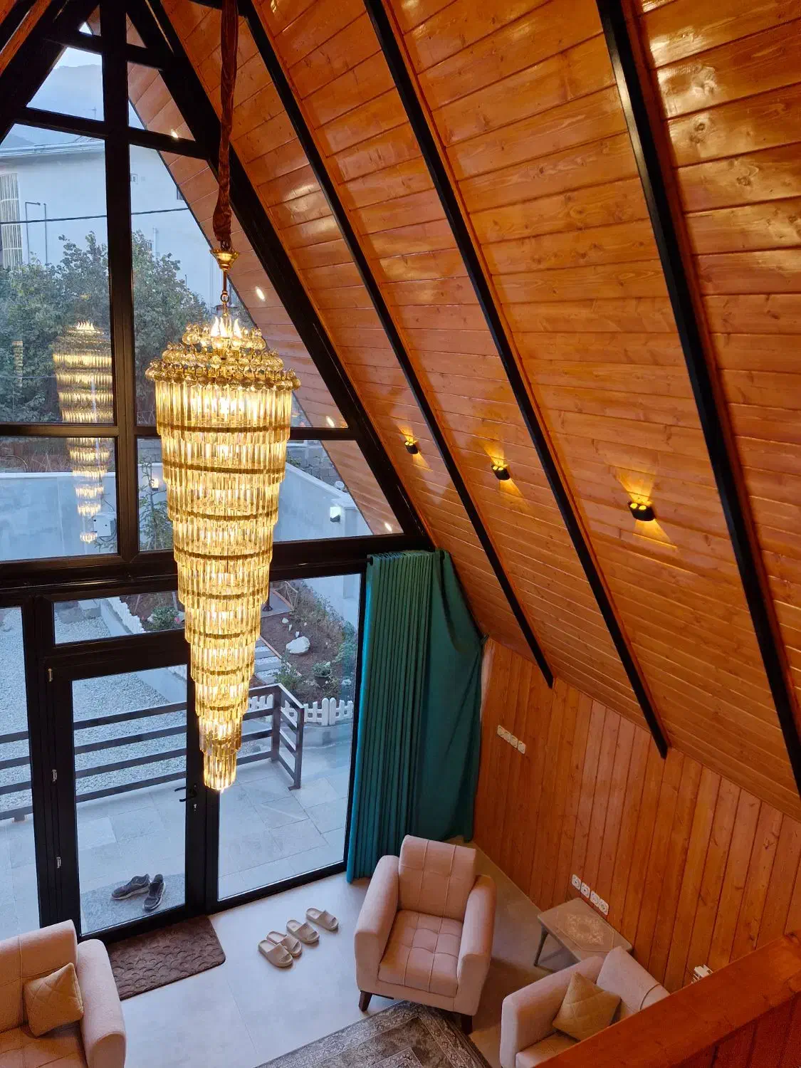 کلبه سوئیسی رامسر (جواهرده) دو خوابه|اجارهٔ کوتاه‌مدت ویلا و باغ|رامسر, |دیوار