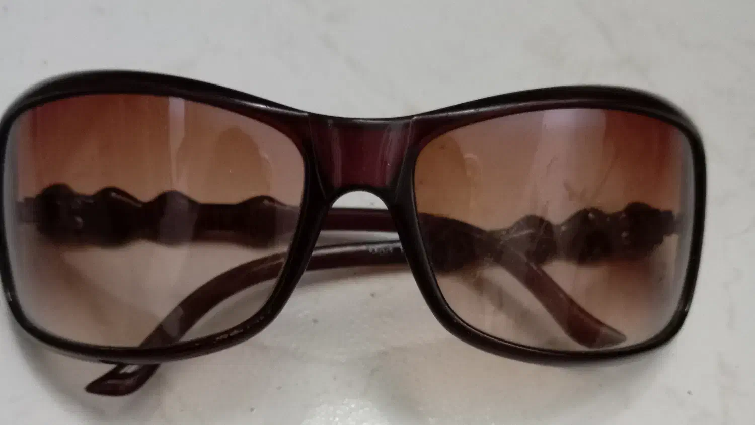 عینک آفتابی|زیورآلات و اکسسوری|گلپایگان, |دیوار