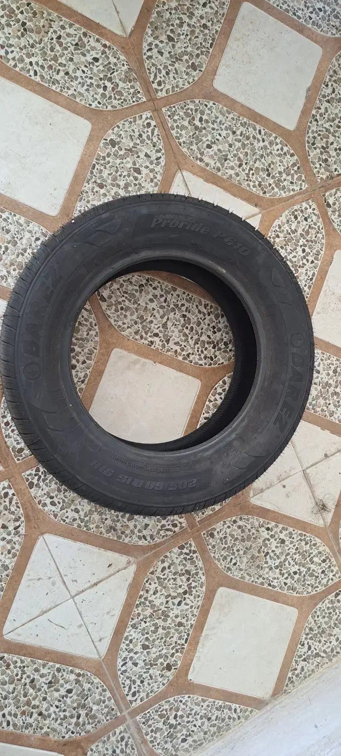 لاستیک نو  بارز  205 زیر قیمت|قطعات یدکی و لوازم جانبی|ماکلوان, |دیوار