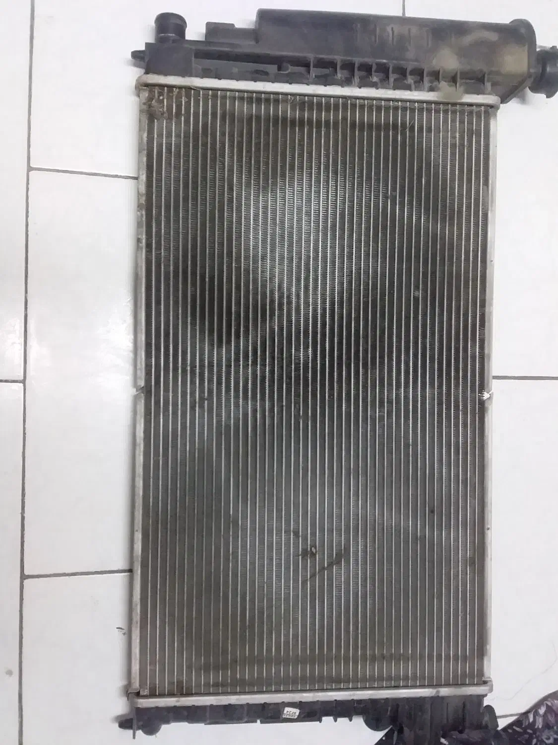 رادیاتور پژو ۴۰۵|قطعات یدکی و لوازم جانبی|مشهد, شهرک امام هادی (شهرک غرب)|دیوار