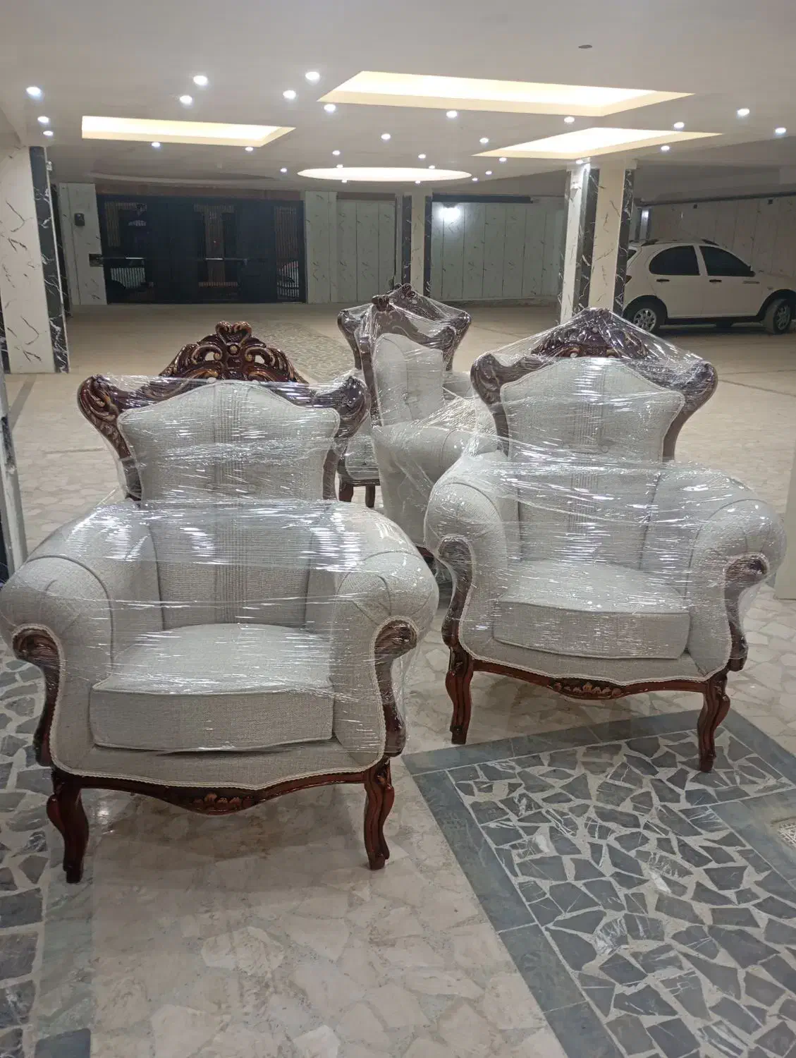 تعمیرات مبلمان سرتاسر کرج(دارای مجوز رسمی)|خدمات پیشه و مهارت|کرج, کمال‌شهر|دیوار