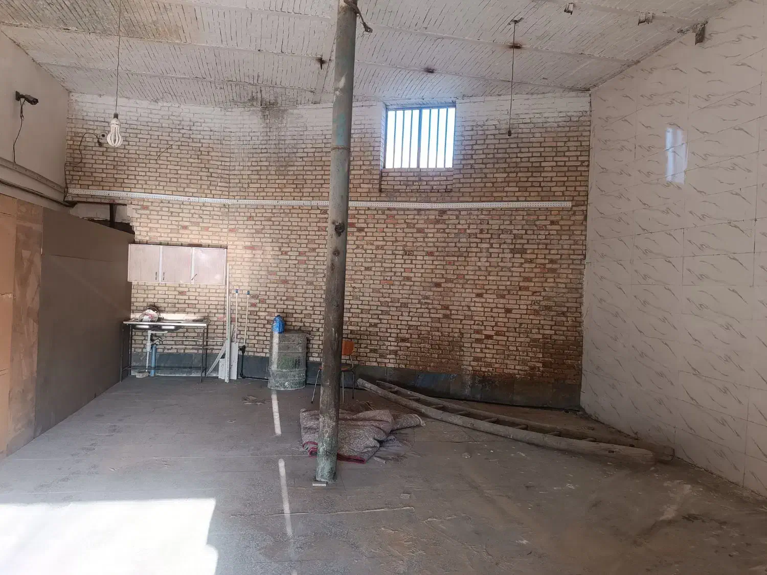 مغازه یا کارگاه|اجارهٔ مغازه و غرفه|زیباشهر, |دیوار