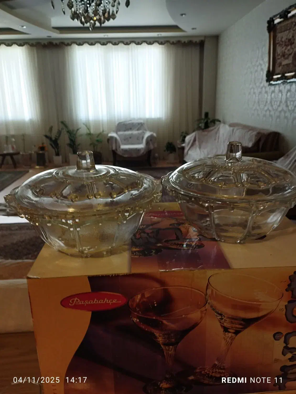 تعدادی ظرف پذیرای کریستال اصل|ظروف سرو و پذیرایی|اردبیل, |دیوار