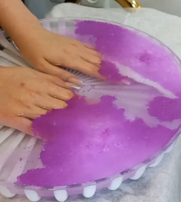 اسکراب و پارافین تراپی تخصصی دست|خدمات آرایشگری و زیبایی|لاهیجان, شقایق|دیوار