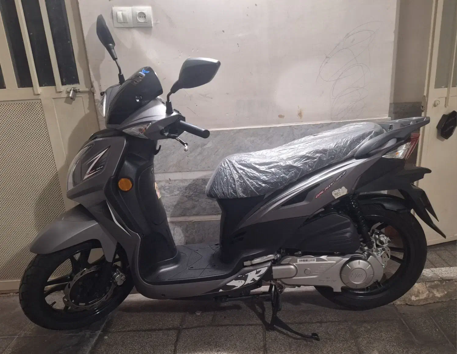 موتور سیکلت نیرو موتور گلگسی SR200|موتورسیکلت|ری, صفاییه (چشمه علی)|دیوار