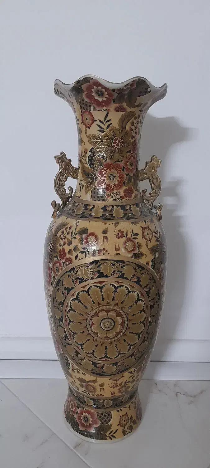 گلدان چینی|مجسمه، تندیس، ماکت|مشهد, چهارچشمه|دیوار