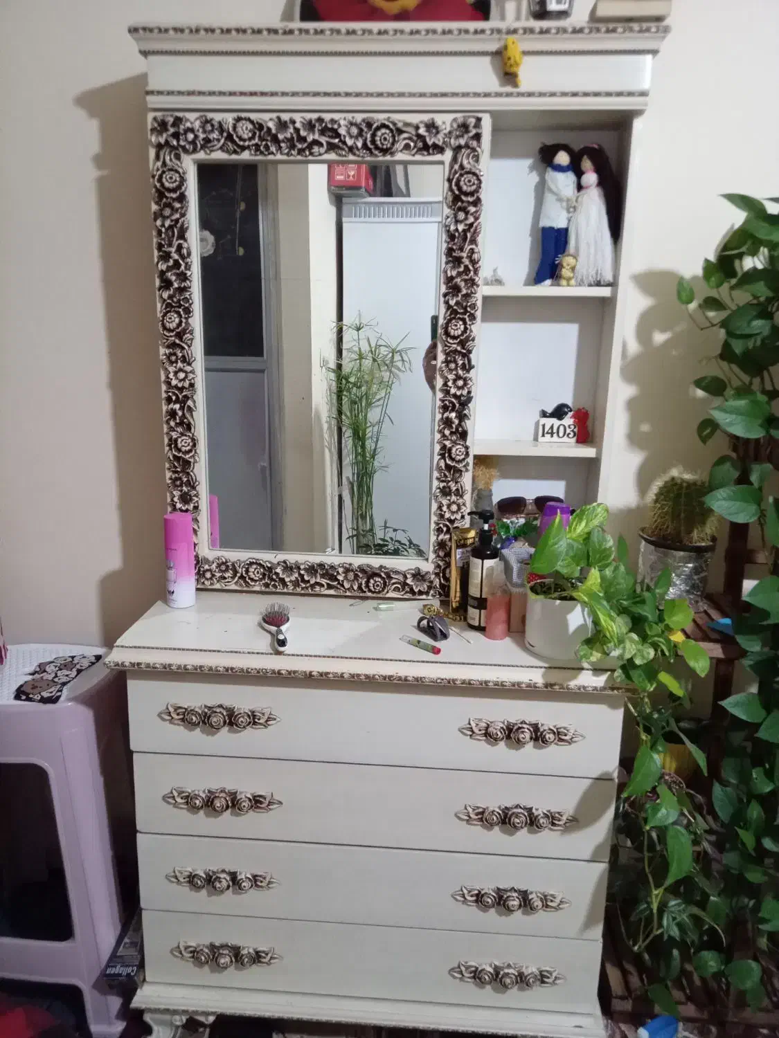 درآور در حد نو|جاکفشی، کمد، دراور|گلبهار, شهر جدید گلبهار|دیوار