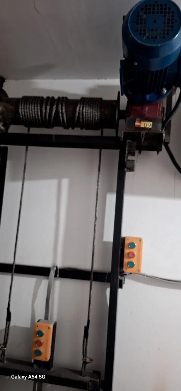 ست کامل بالابر تجاری باظرفیت ۵۰۰ کیلو و بیشتر|ماشینآلات صنعتی|اردبیل, |دیوار