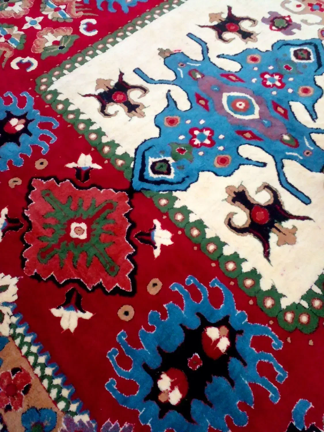 فرش ۱۲متری جدید طرح یلدا تمیزسالم شسته شده درحدنو|فرش|یزد, |دیوار