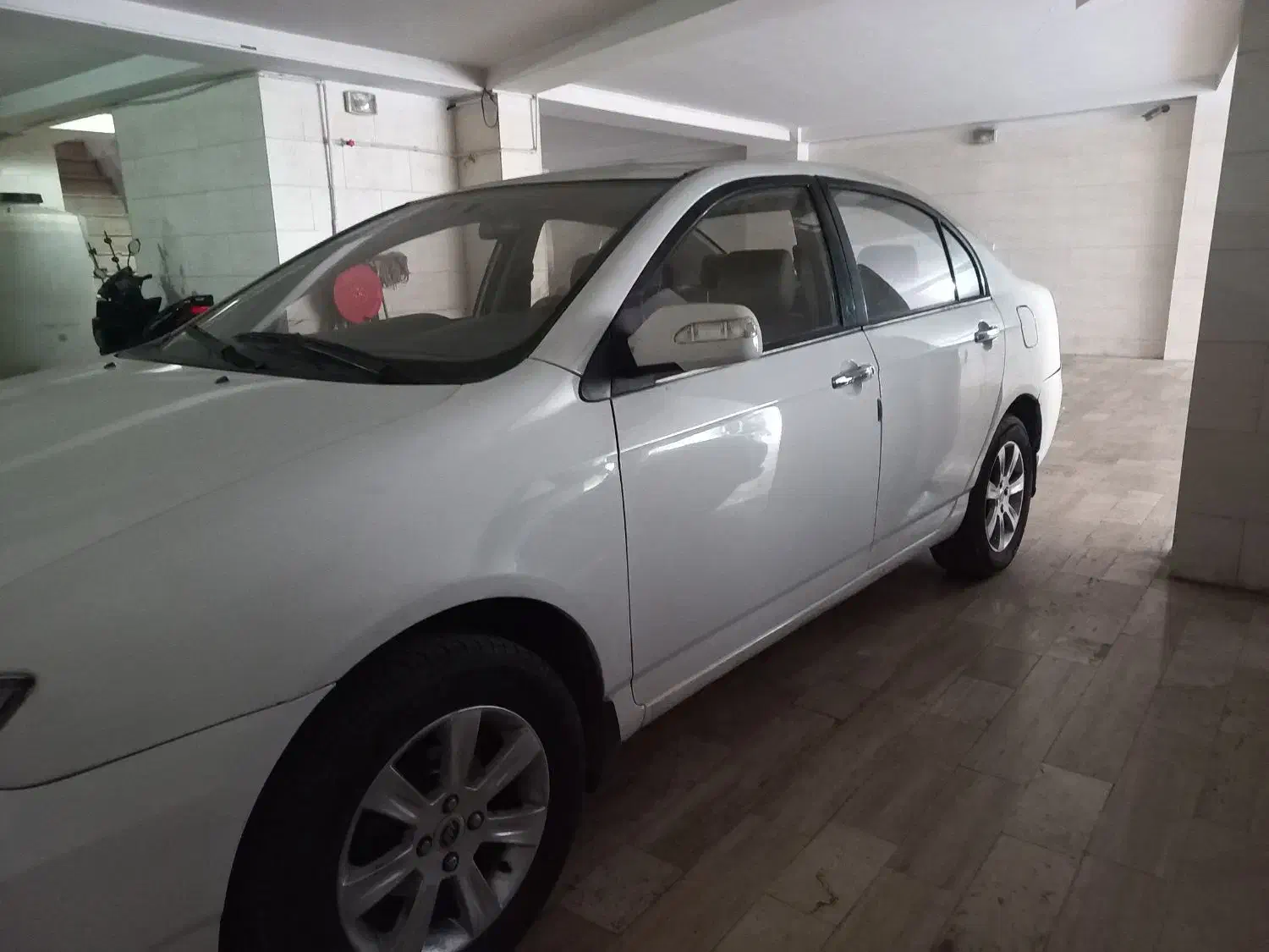 لیفان ۶۲۰ ۱۸۰۰ سی سی|خودرو سواری و وانت|تهران, حافظیه|دیوار