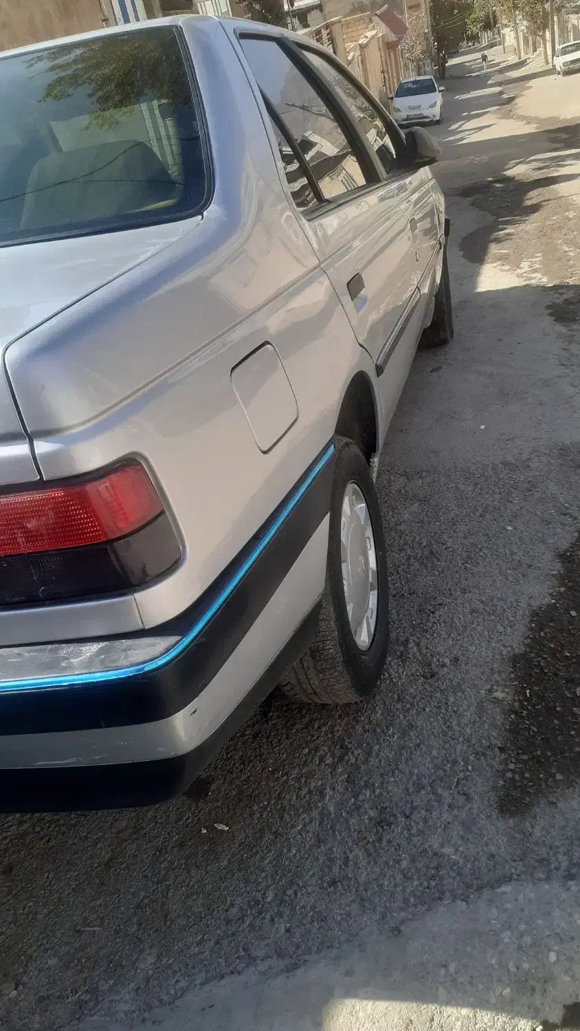 پژو ۴۰۵مدل۹۷ دوگانه شرکت بدون رنگ|خودرو سواری و وانت|خرم‌آباد, |دیوار