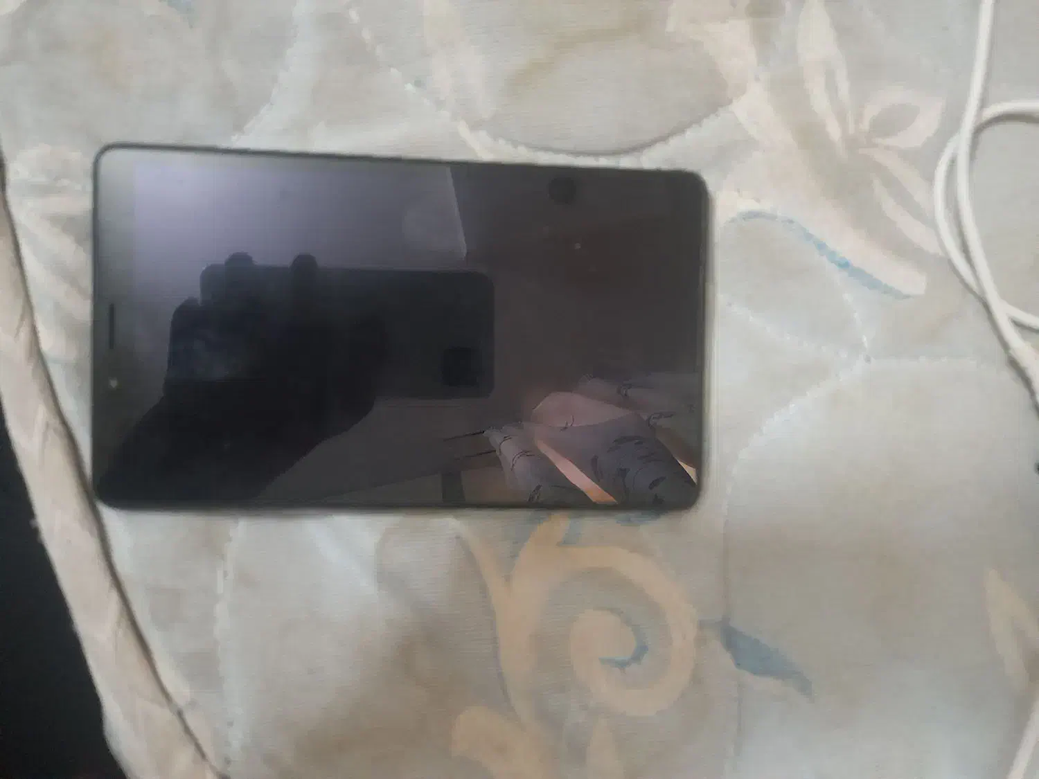 تبلت لناوو|تبلت|مشهد, شهید فرامرز عباسی|دیوار