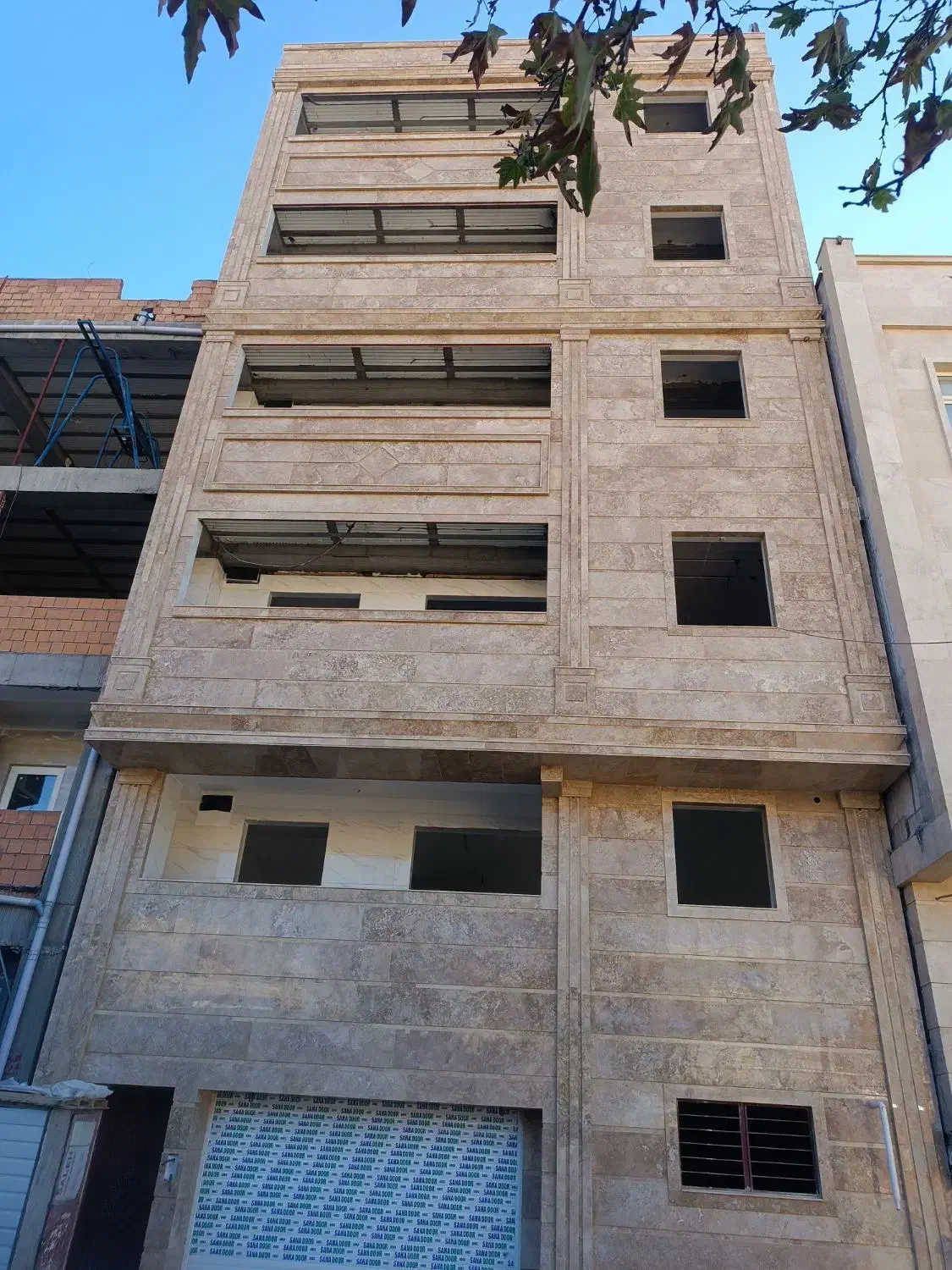 واحد94متری بدون پارکینگ بلوار جمهوری خ مفتح|فروش آپارتمان|ایلام, |دیوار