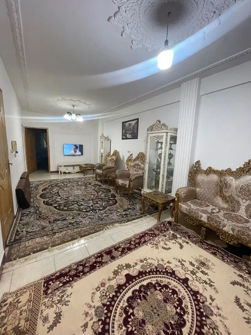 راه جدا ۷۵ متری/طبقه اول/ پارکینگ/ بلوار امام حسین|فروش آپارتمان|آستانه اشرفیه, |دیوار