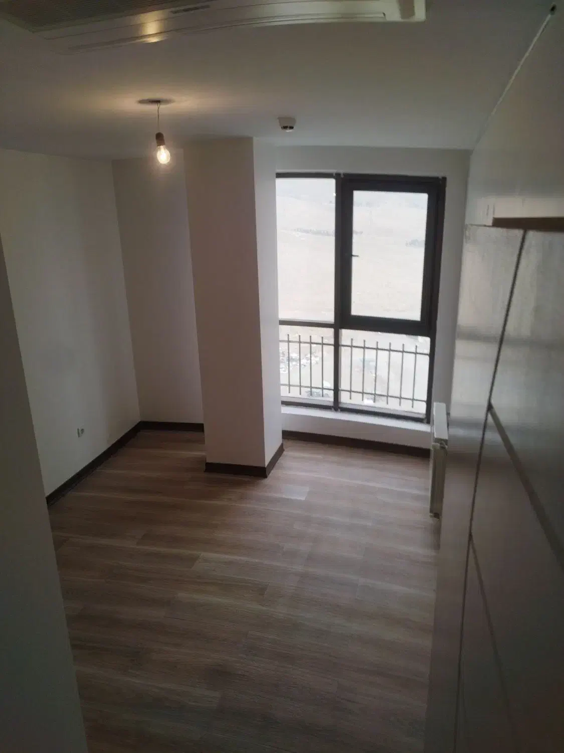 رهن کامل ویو ابدی کوه ردیف اول (تخلیه)