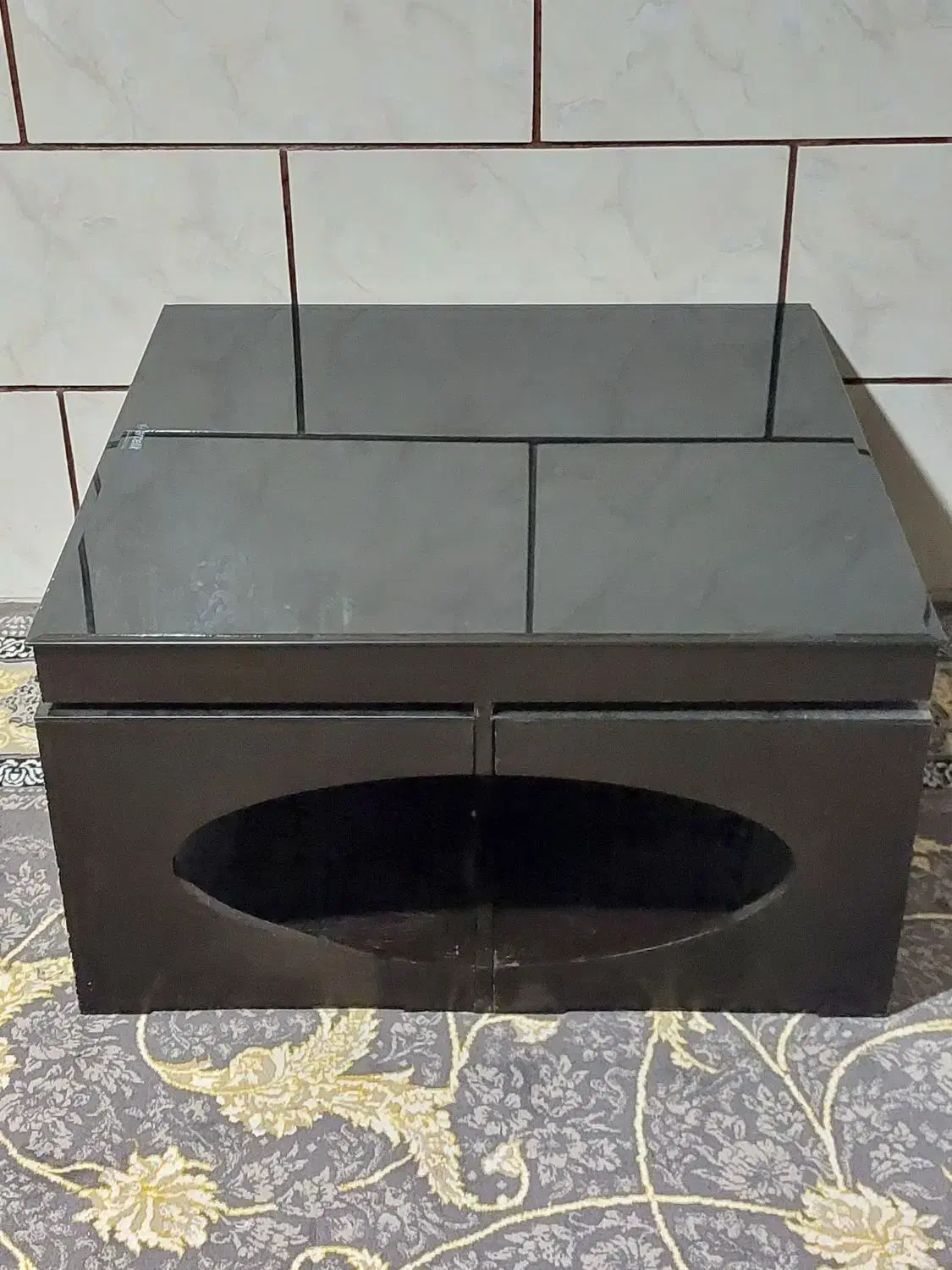 میز جلو مبلی همراه با ۴ عدد گل میز|مبلمان خانگی و میز عسلی|شیراز, سهل‌آباد|دیوار