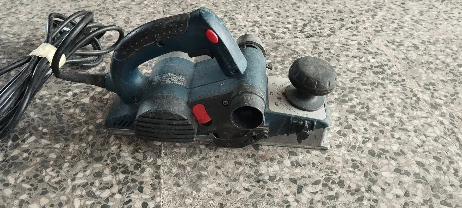 رنده برقی بوش مدل 82-40 GHO سوئیسی در حد نو|ابزارآلات|رشت, کوی مهر|دیوار