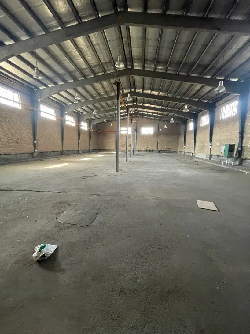 سوله صنعتی با برق۸۰۰ آمپر با جرثقیل 10تن|اجارهٔ دفتر صنعتی، کشاورزی، تجاری|ماهدشت, |دیوار