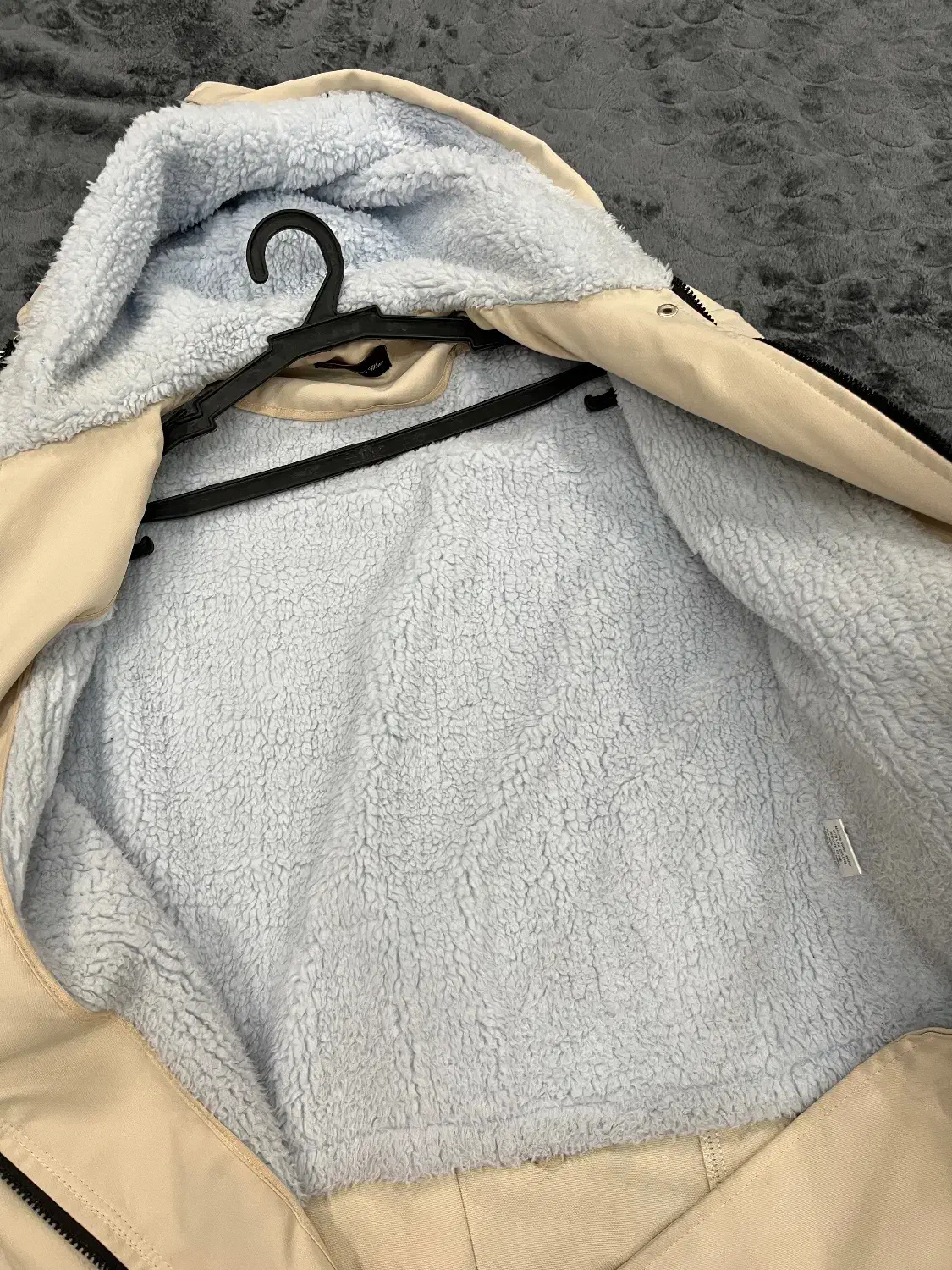 کاپشن داخل خز دار|لباس|الوند, |دیوار