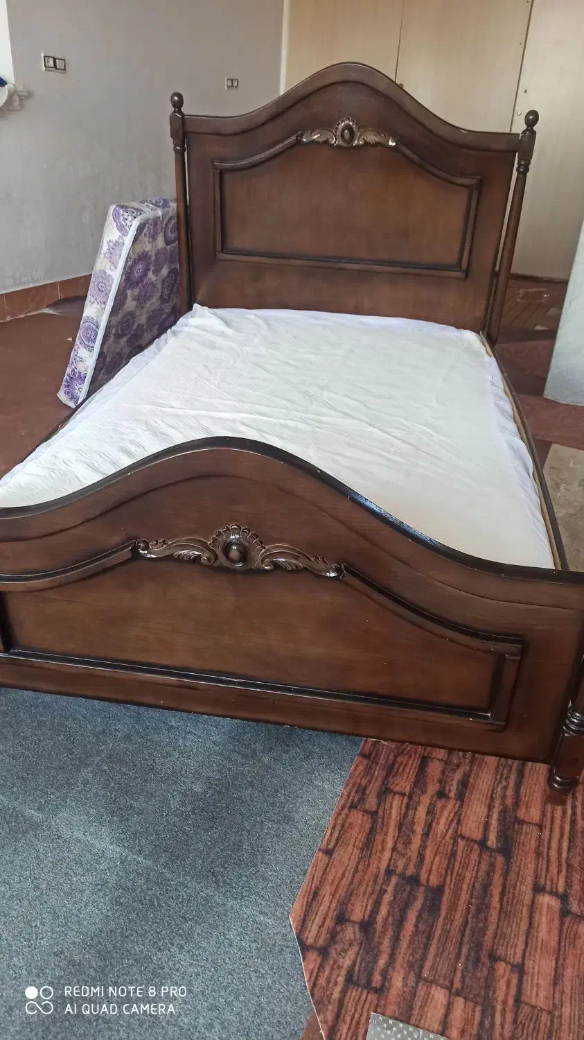 تختچونیدونفره|تخت و سرویس خواب|قم, نیروگاه|دیوار