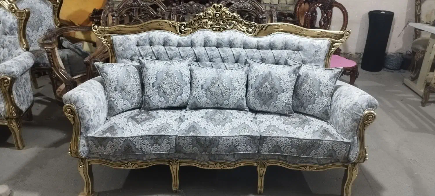 رویه کوبی تخصصی مبلمان سلطنتی و کلاسیک|خدمات پیشه و مهارت|شاندیز, |دیوار