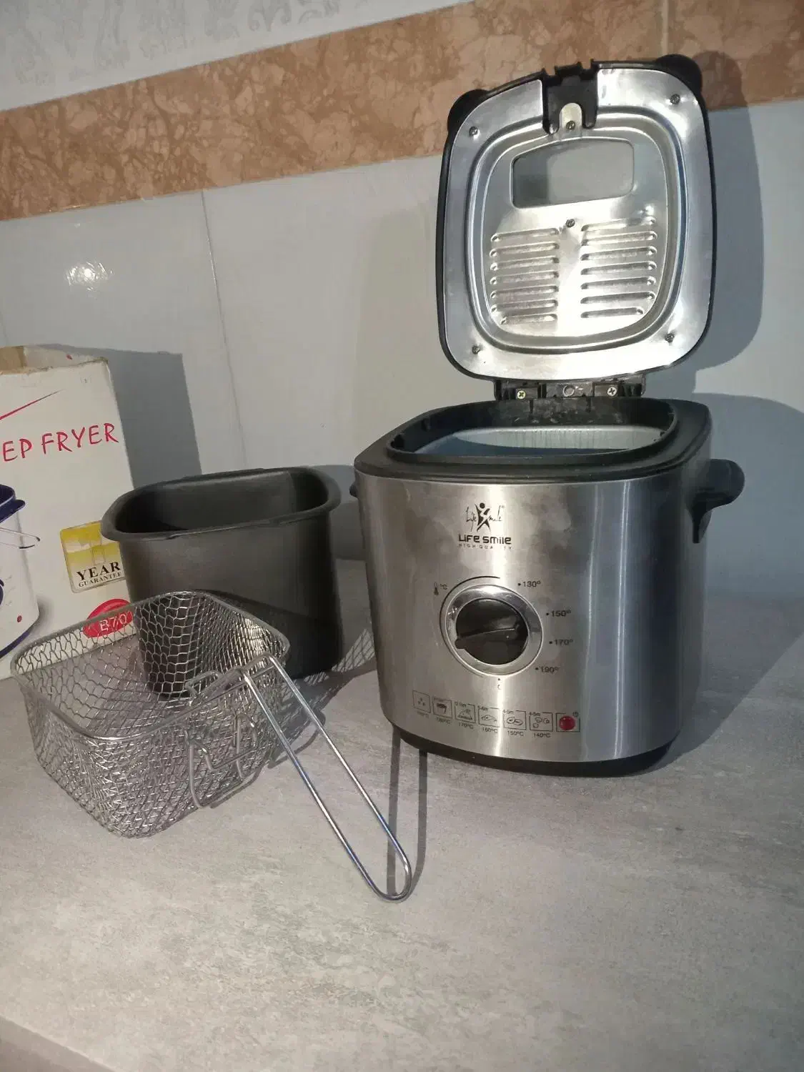 سرخ کن نوع است|سایر لوازم برقی|بناب, |دیوار