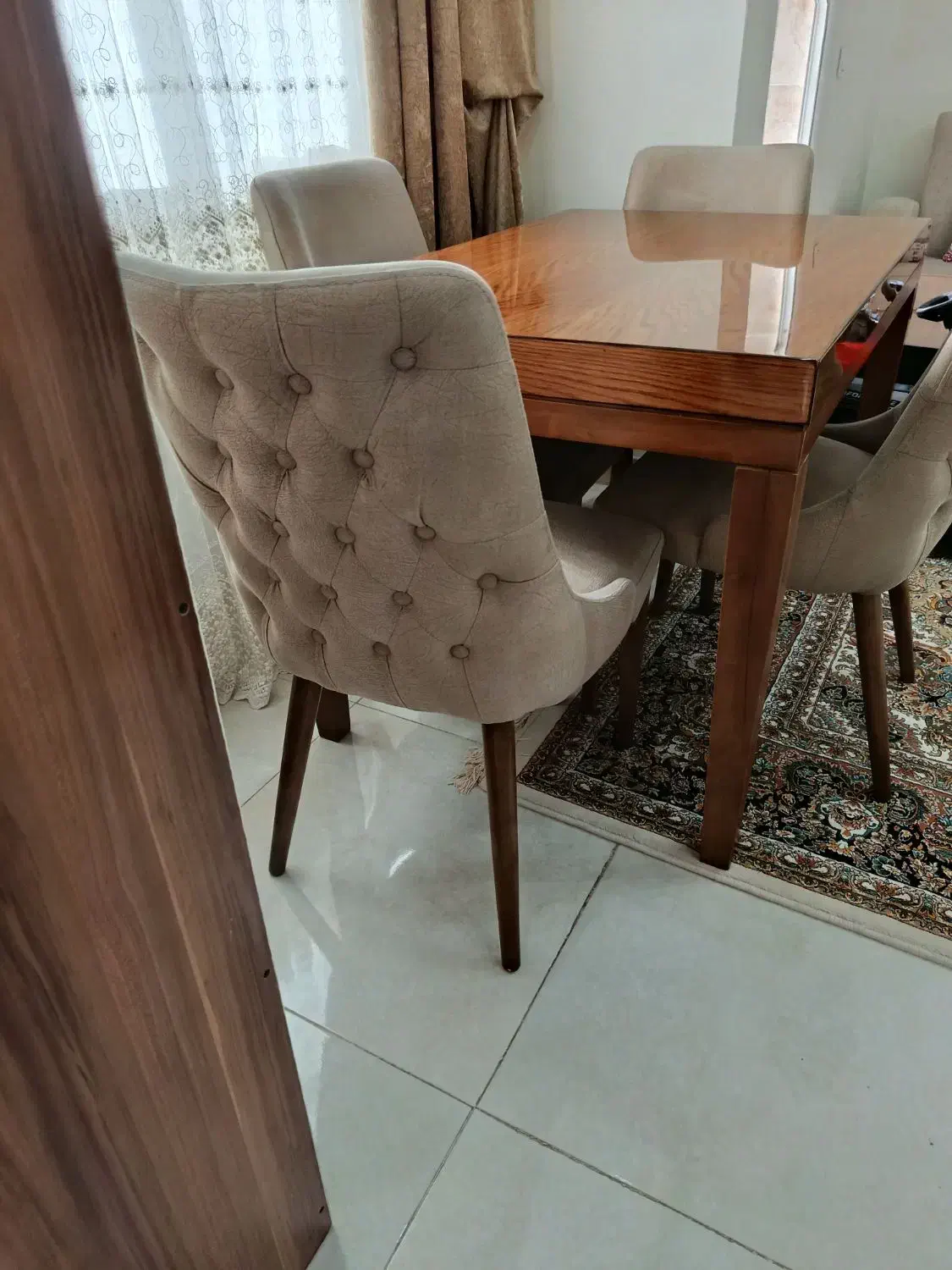 میز ناهارخوری|میز و صندلی غذاخوری|پردیس, فاز ۳|دیوار