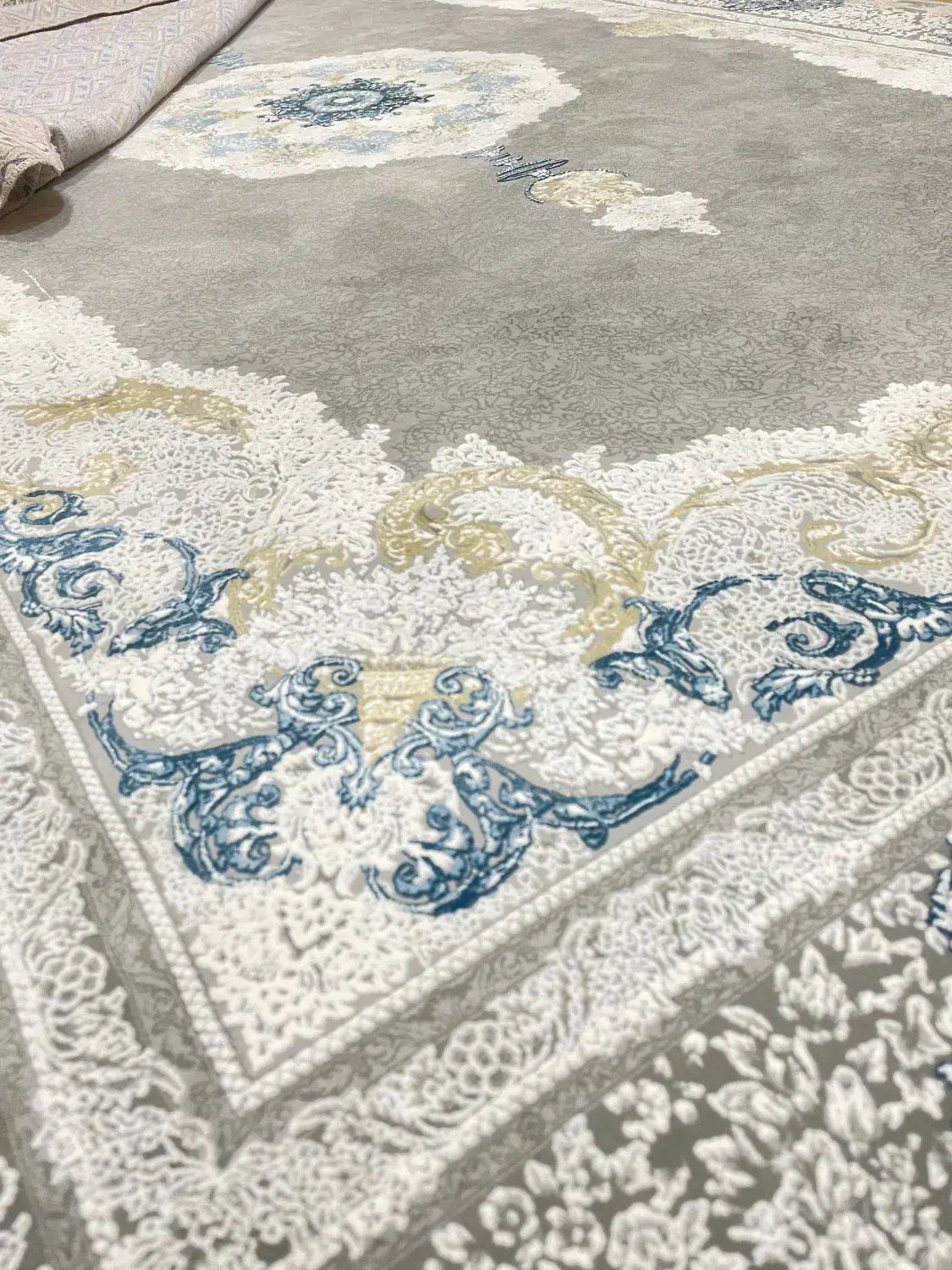 فرش طرح ناز گل با گلیم طرح اسراف|فرش|بوکان, |دیوار