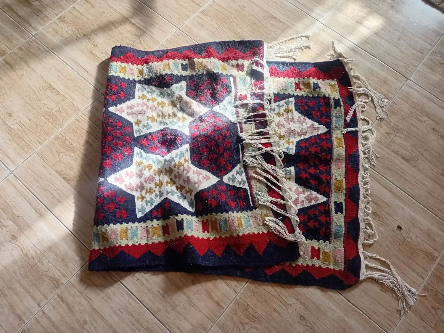 گلیم فرش دستبافت|گلیم، جاجیم، گبه|فردیس, منظریه|دیوار