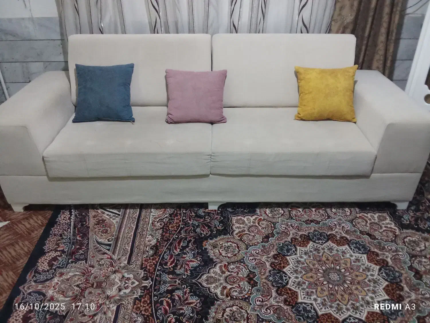 مبلمان|مبلمان خانگی و میز عسلی|بیرجند, |دیوار