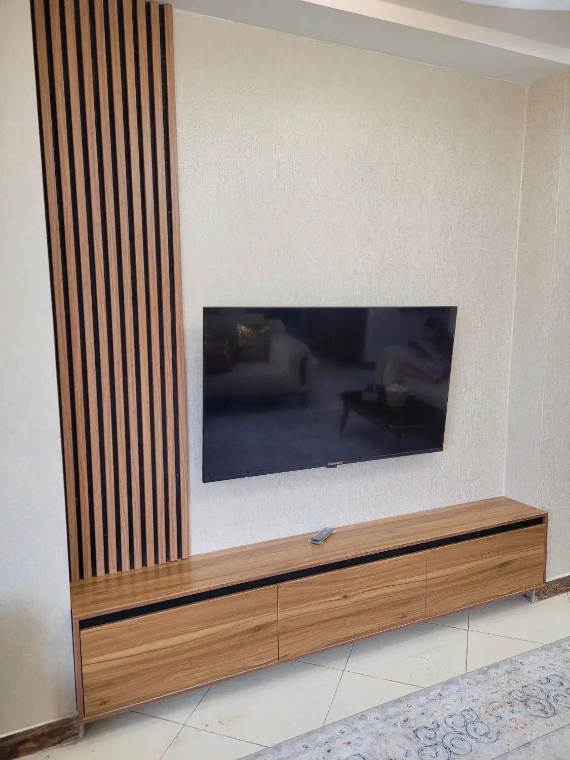 میز تلویزیون دیواری  تی وی وال|میز تلویزیون|رشت, شهرک احمد خمینی|دیوار