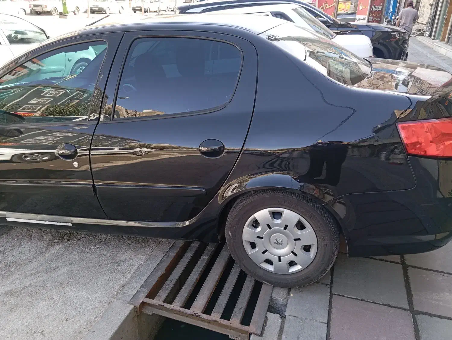 سلام رانا پلاس مشکی 1400بیرنگ بی خط خش|خودرو سواری و وانت|نسیمشهر, |دیوار