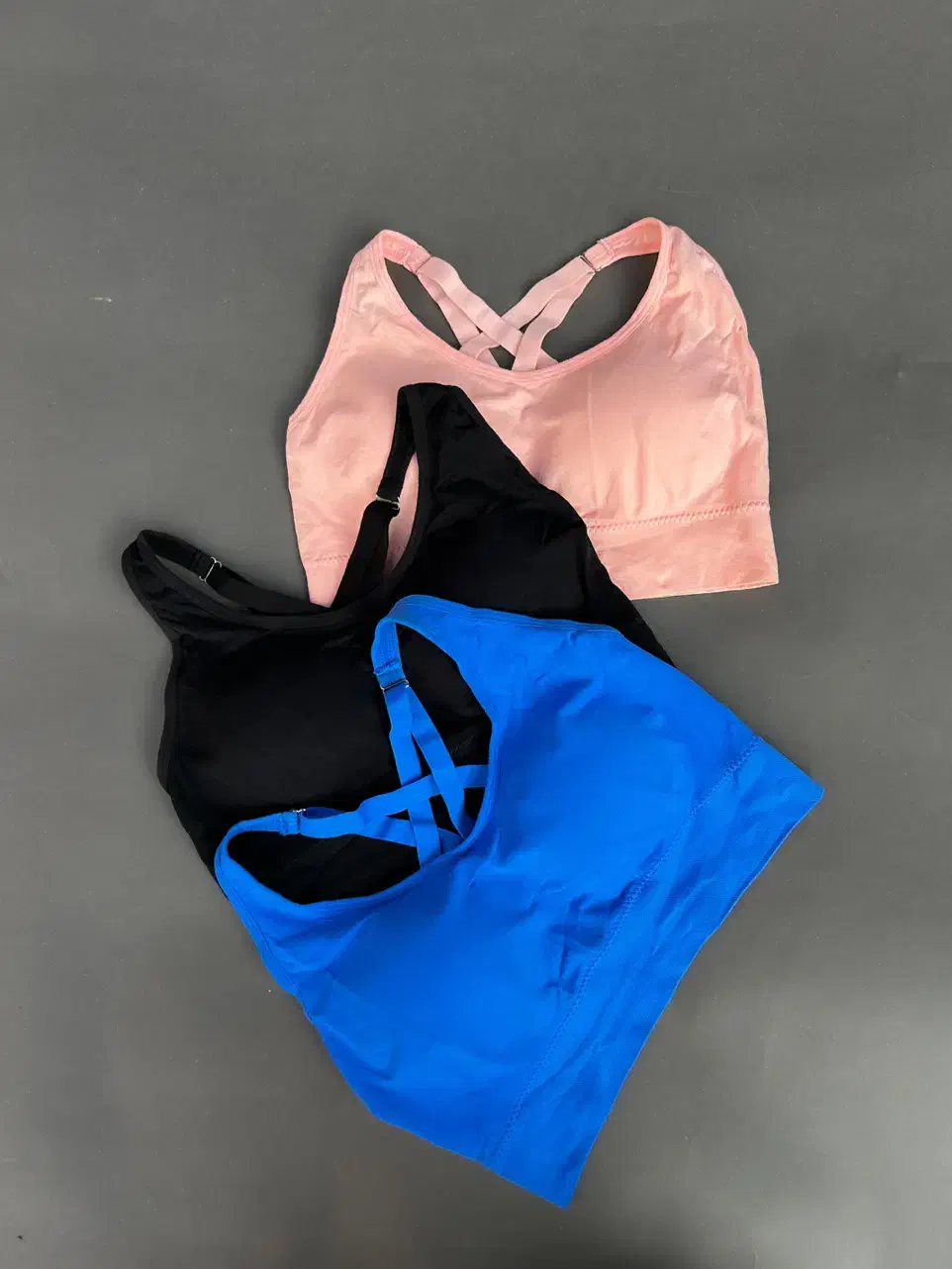 نیمتنه سیملکس|لباس|رشت, توشیبا|دیوار