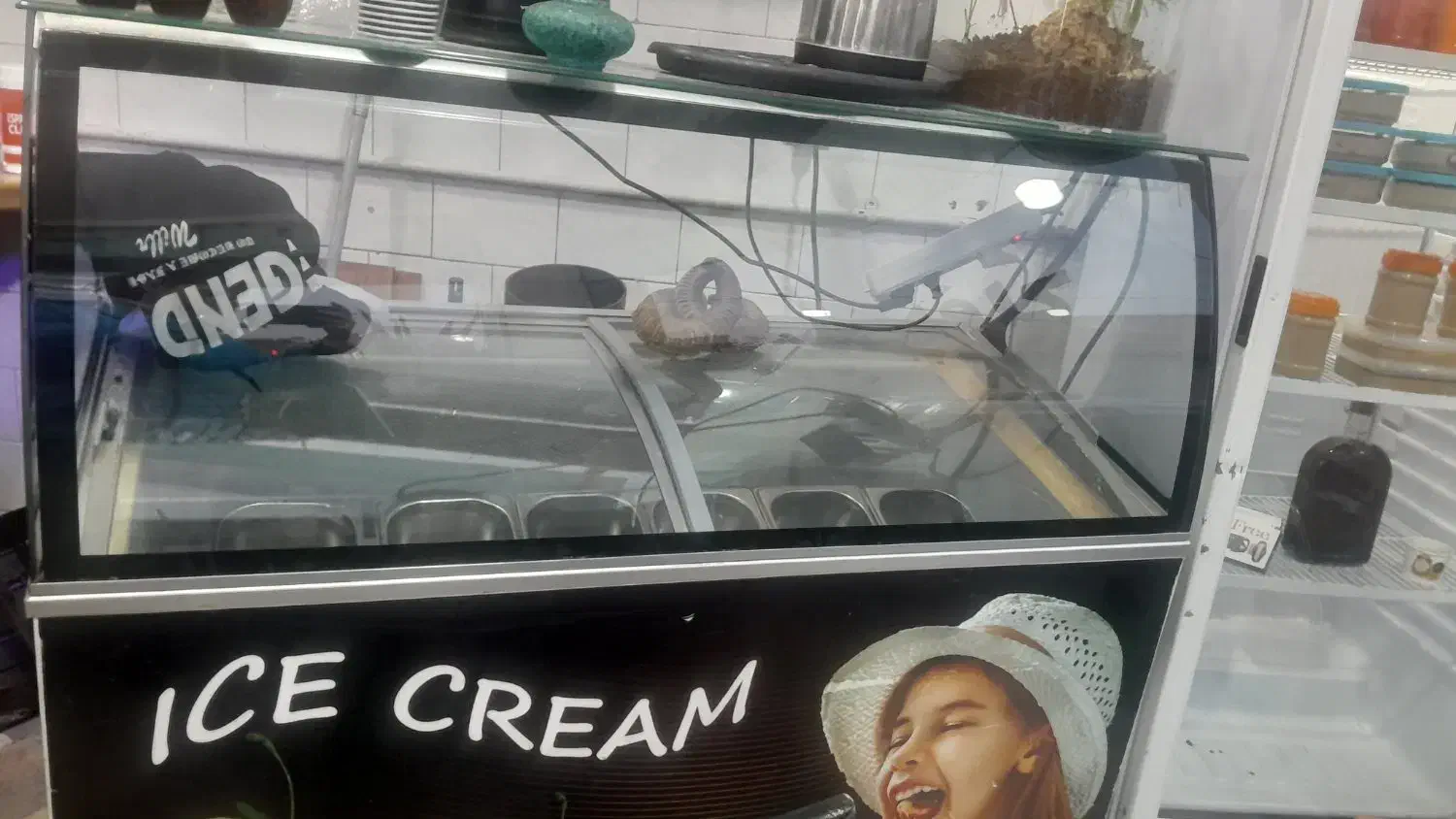 یخچال بستنی|کافی‌شاپ و رستوران|فردیس, فردیس|دیوار