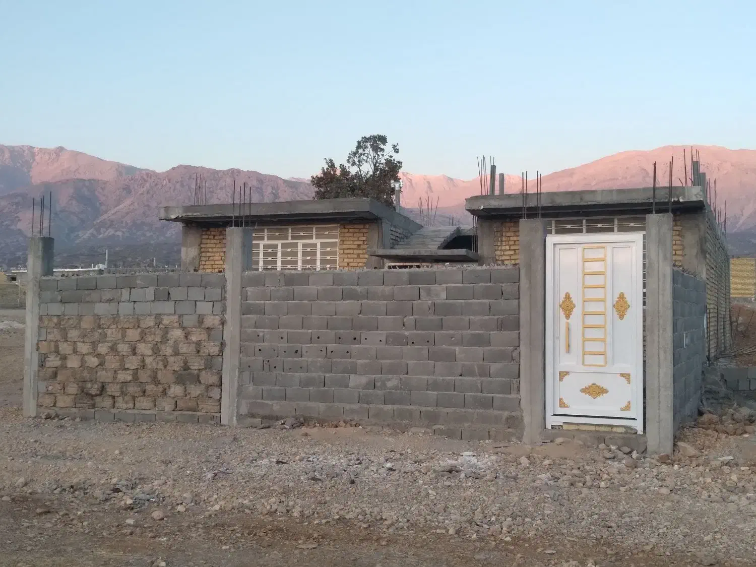 اجرای شناز وستون حیاط با کیفیت|خدمات پیشه و مهارت|یاسوج, |دیوار