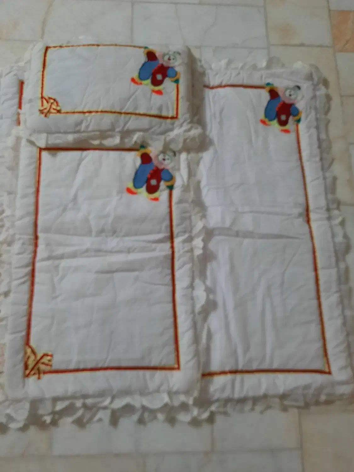 سرویس خواب نوزاد|رختخواب، بالش، پتو|گرمسار, |دیوار