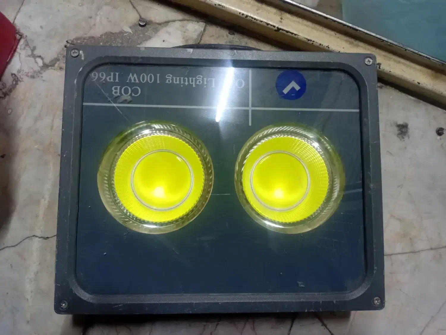 پروژکتور|لامپ و چراغ|مشهد, آبکوه|دیوار