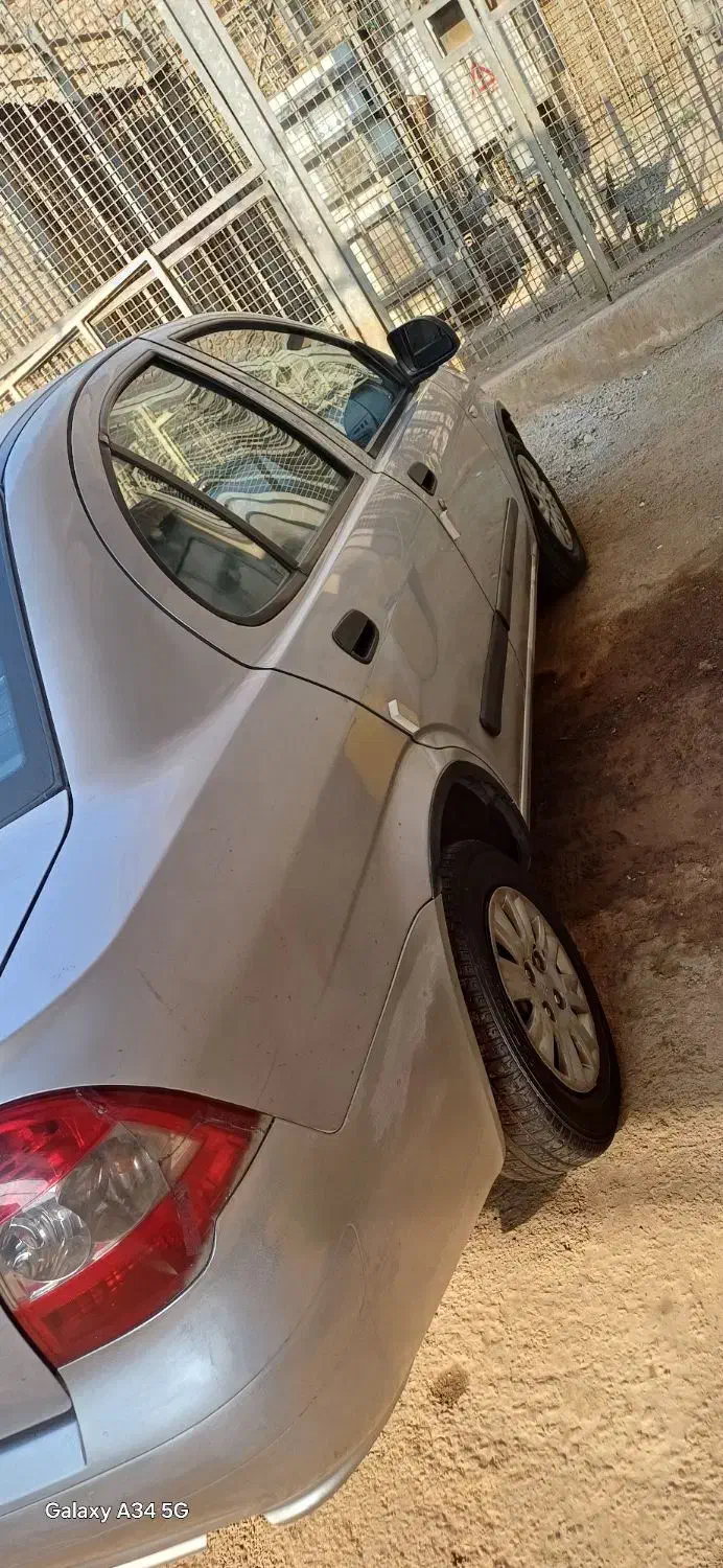 تیبا صندوقدار|خودرو سواری و وانت|تهران, آهنگران (سراسیاب دولاب)|دیوار