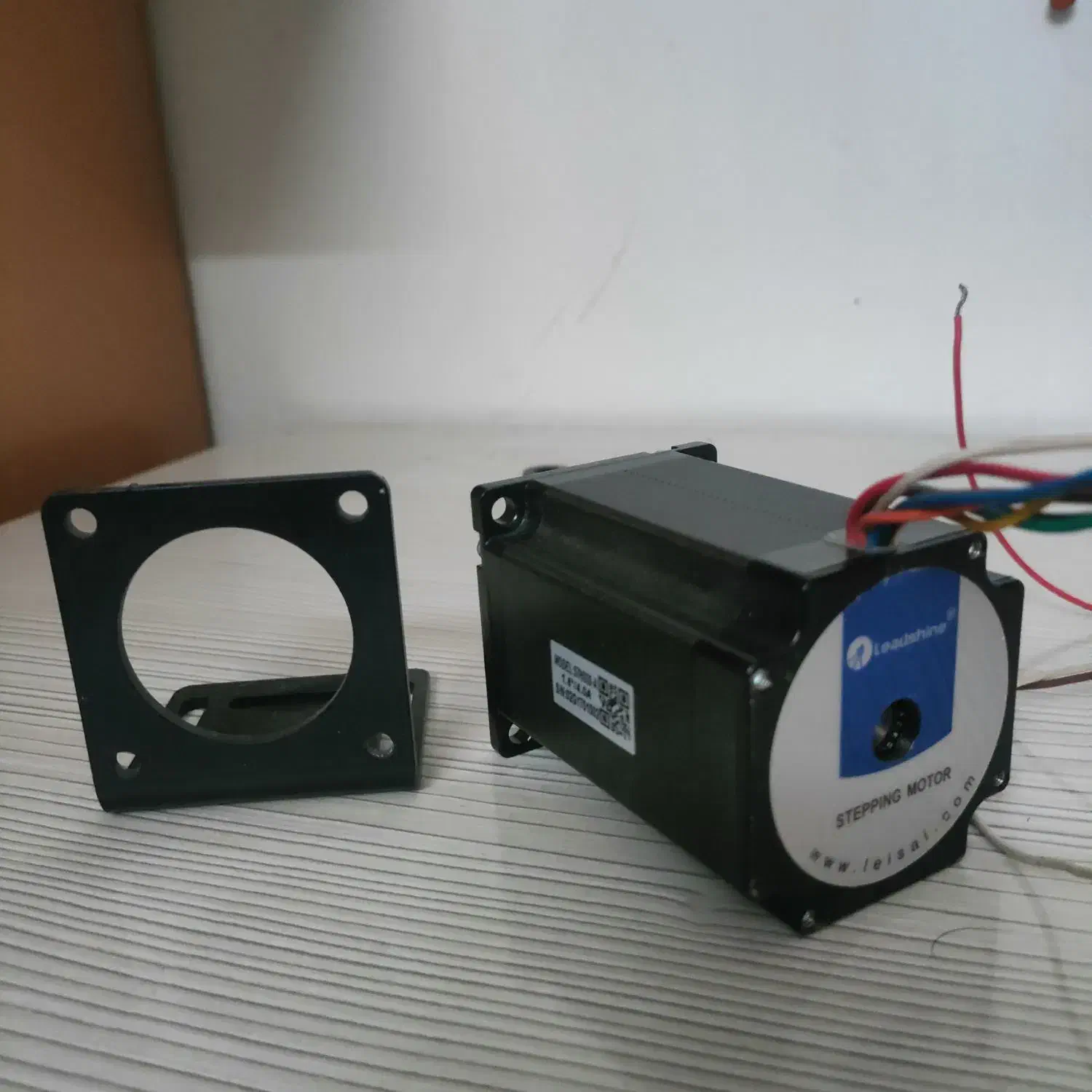 استپ موتور لیدشاین|قطعات و لوازم جانبی رایانه|تهران, امام خمینی|دیوار