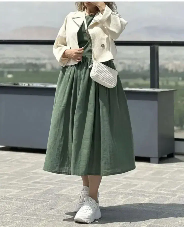 مانتو وکت|لباس|فلاورجان, |دیوار