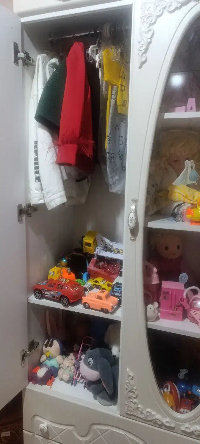 کمد|جاکفشی، کمد، دراور|اسلام‌شهر, شهرک سعیدیه|دیوار