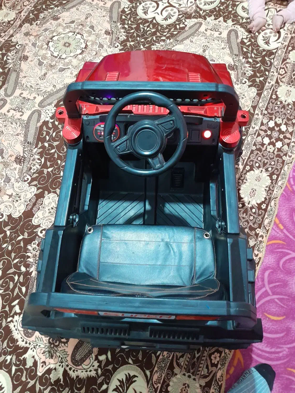 ماشین شارژی|اسباببازی بچه|آذرشهر, |دیوار