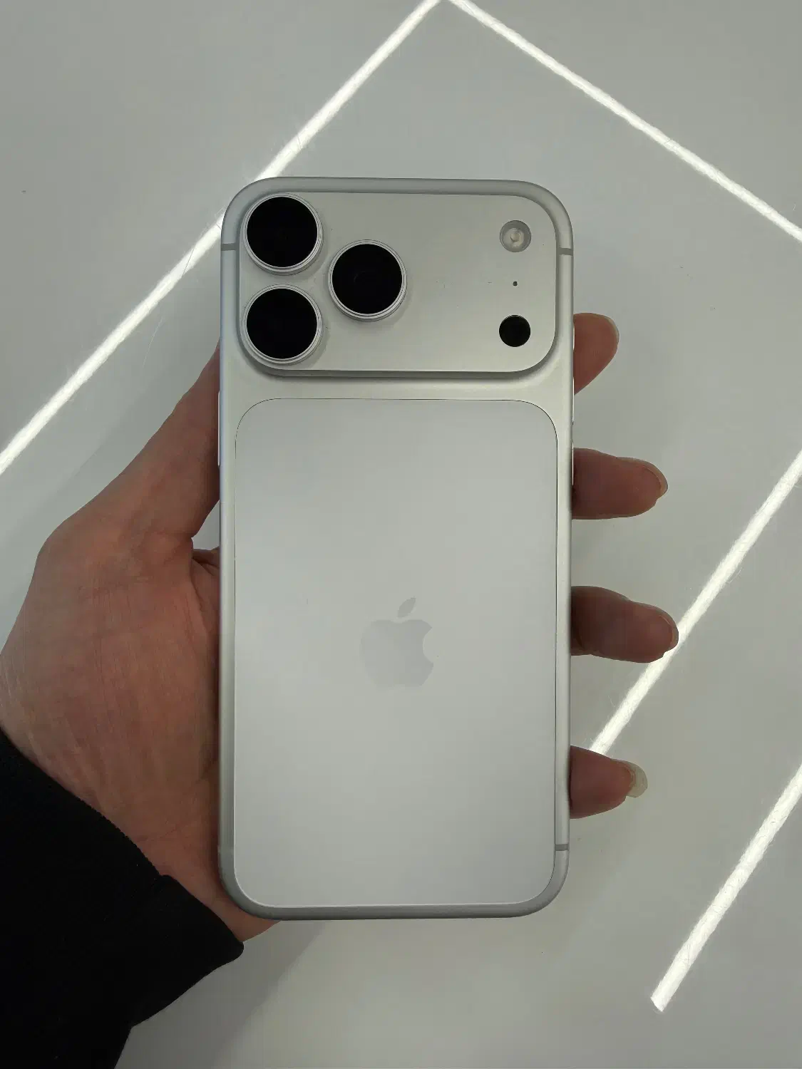 ۱۷ پرو مکس|موبایل|قم, بلوار امین و ساحلی|دیوار