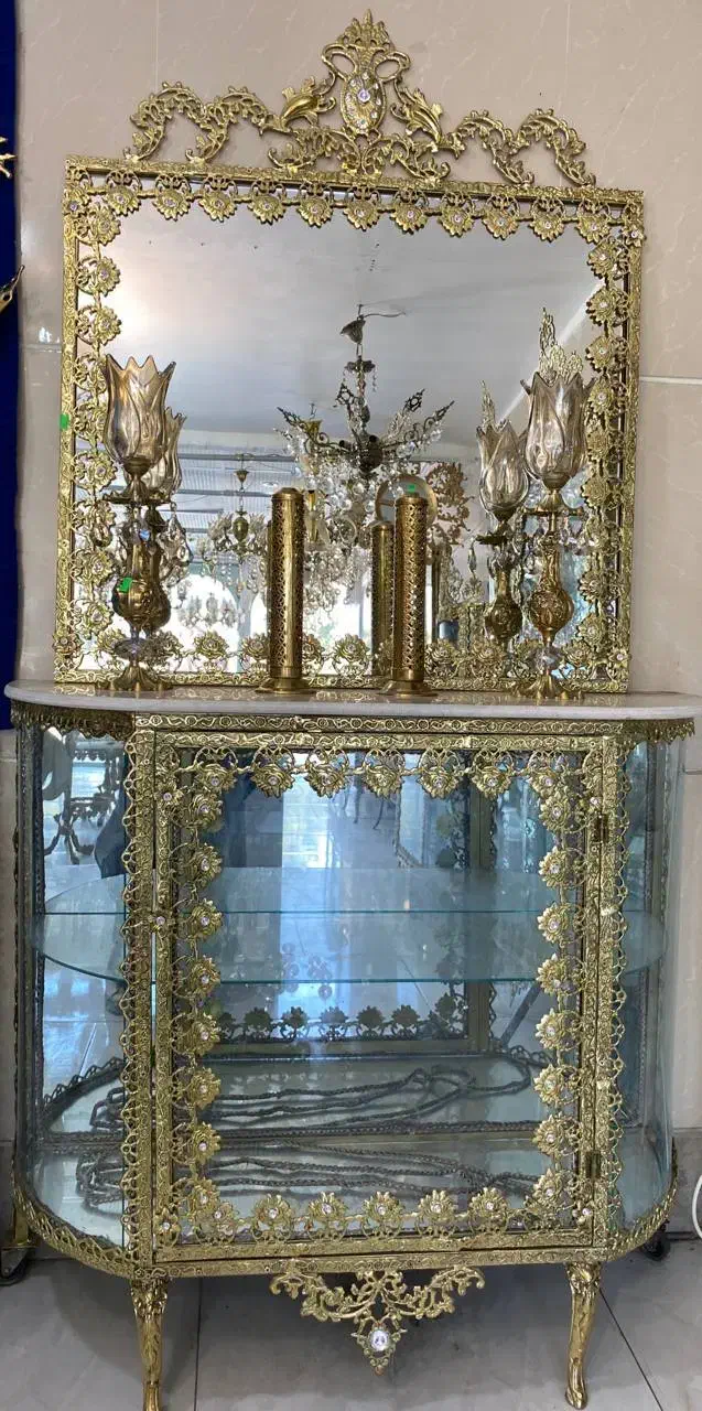 لوازم برنجی بوفه آینه وشمعدان لوستر به قیمت فاکتور|بوفه، ویترین، کنسول|دامغان, |دیوار