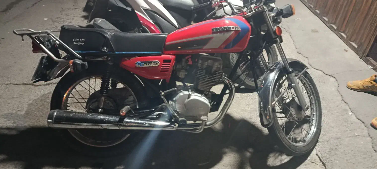 موتور ۱۲۵مدل۸۵|موتورسیکلت|شهریار, شهریار|دیوار